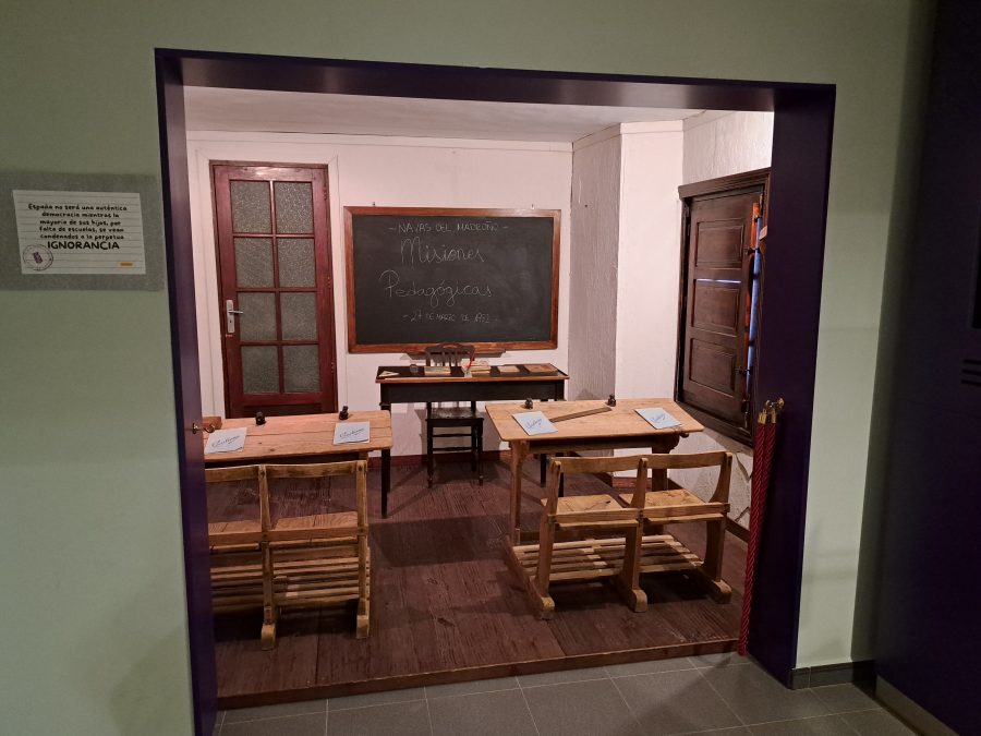 ‘Escuelas Viajeras’ en Navas del Madroño: testimonio de un proyecto ambicioso